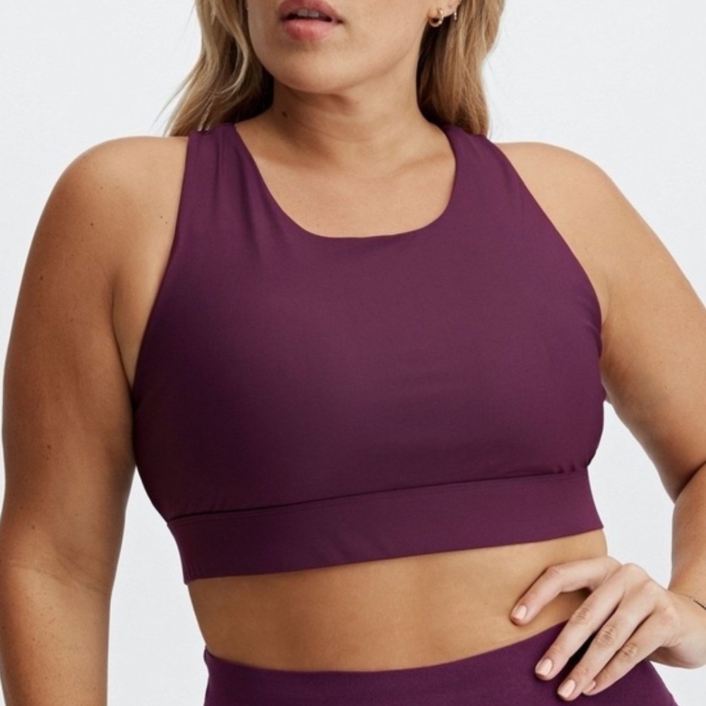 Fabletics Purple High Neck Crossback Keyhole Sports Bra Plum Size Small EUC - Picture 2 of 9